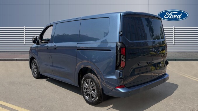 Ford Transit Custom 280 L1 Diesel Fwd 2.0 EcoBlue 136ps H1 Van Limited Auto - Image 2